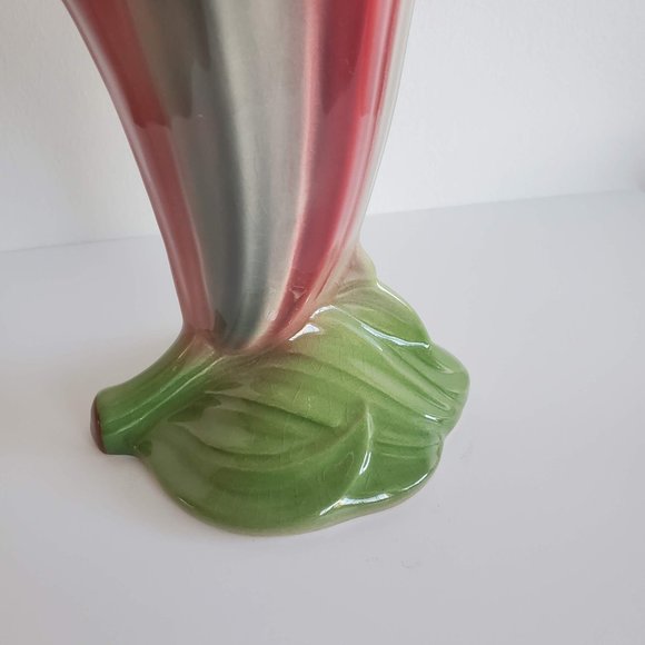 Staffordshire Lily Cornucopia vase planter hand painted porcelain floral - Picture 3 of 7